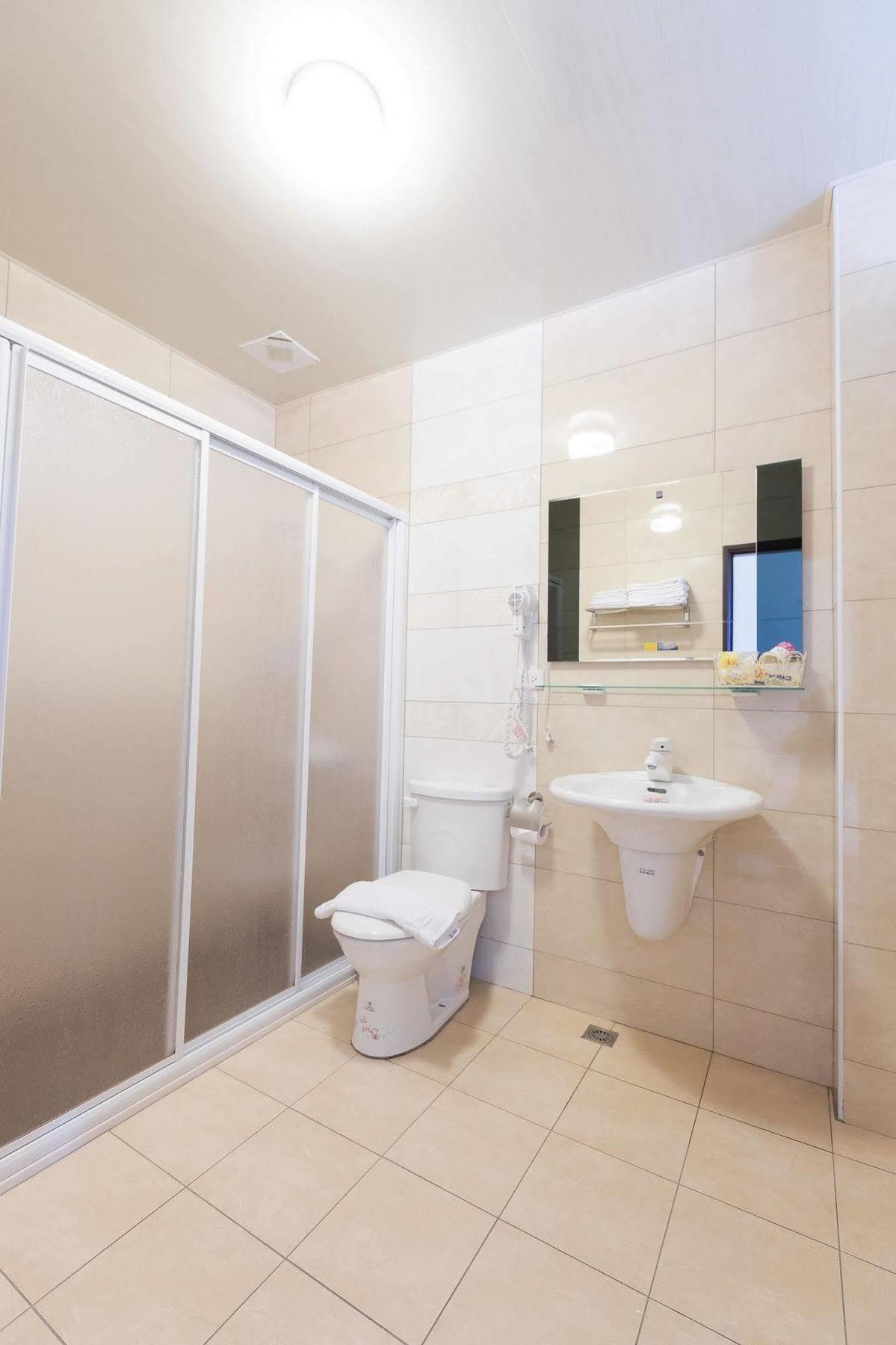Xiang Xiang Apartment Hengchun Exterior photo